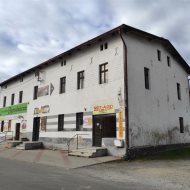 Lokal na sprzedaż